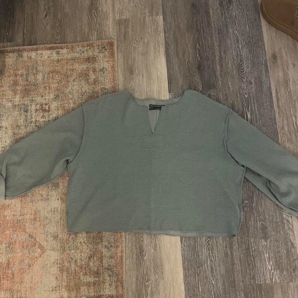 Urban Outfitters Sweater - Picture 2 of 4